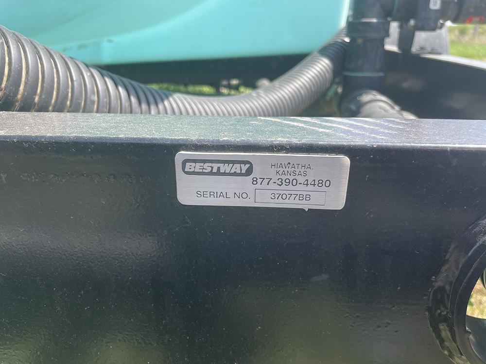 2023 Bestway NT1010-B Nurse Tank on trailer for sale Laurel, NE - Photo 1